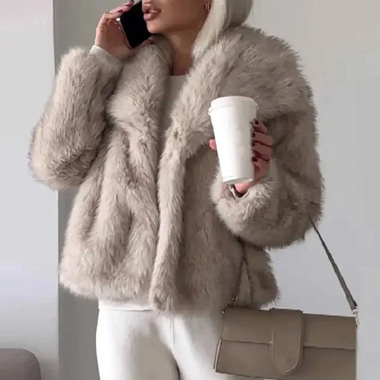 Ava Women's Faux Fur Jacket | Chic Winter Layer 1