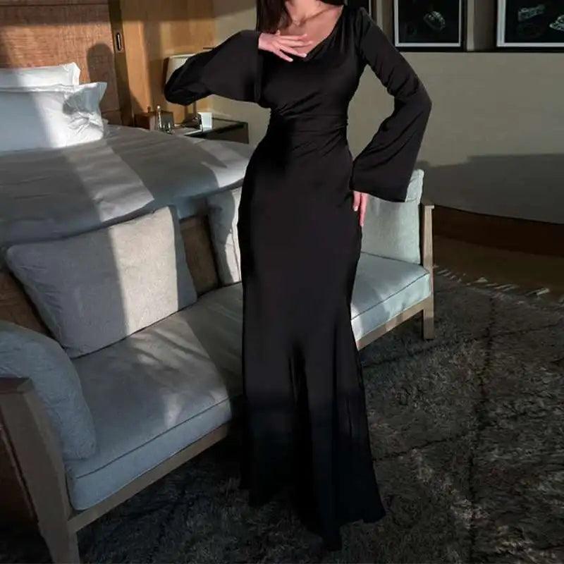 Ava Women's Maxi Dress | Cozy Long Sleeve, Elegant Winter Style 4