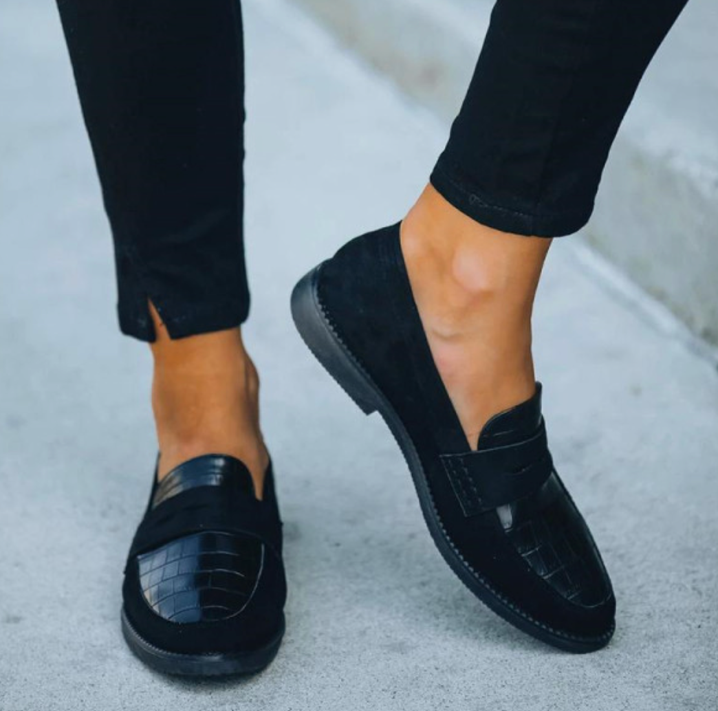 Bella Women's Formal Shoes | Elegant Black Design, Comfortable Fit 3