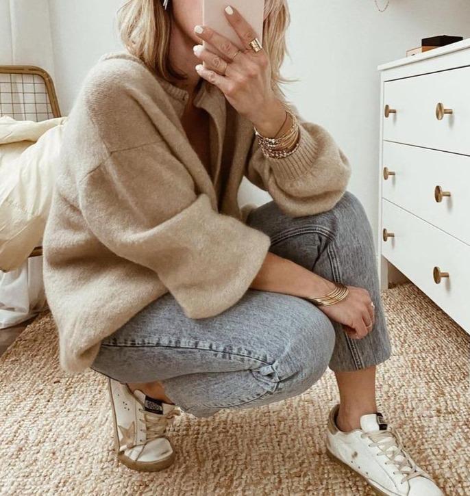 Bella Women's Long Cardigan | Cozy Oversized Knit, Stylish Button Details 2