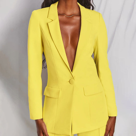 Bella Women's Two-Piece Set | Modern Blazer and Trousers 1