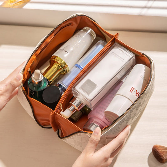 Luxe Toiletry Bag | Stylish Check Pattern, Travel Essential 1