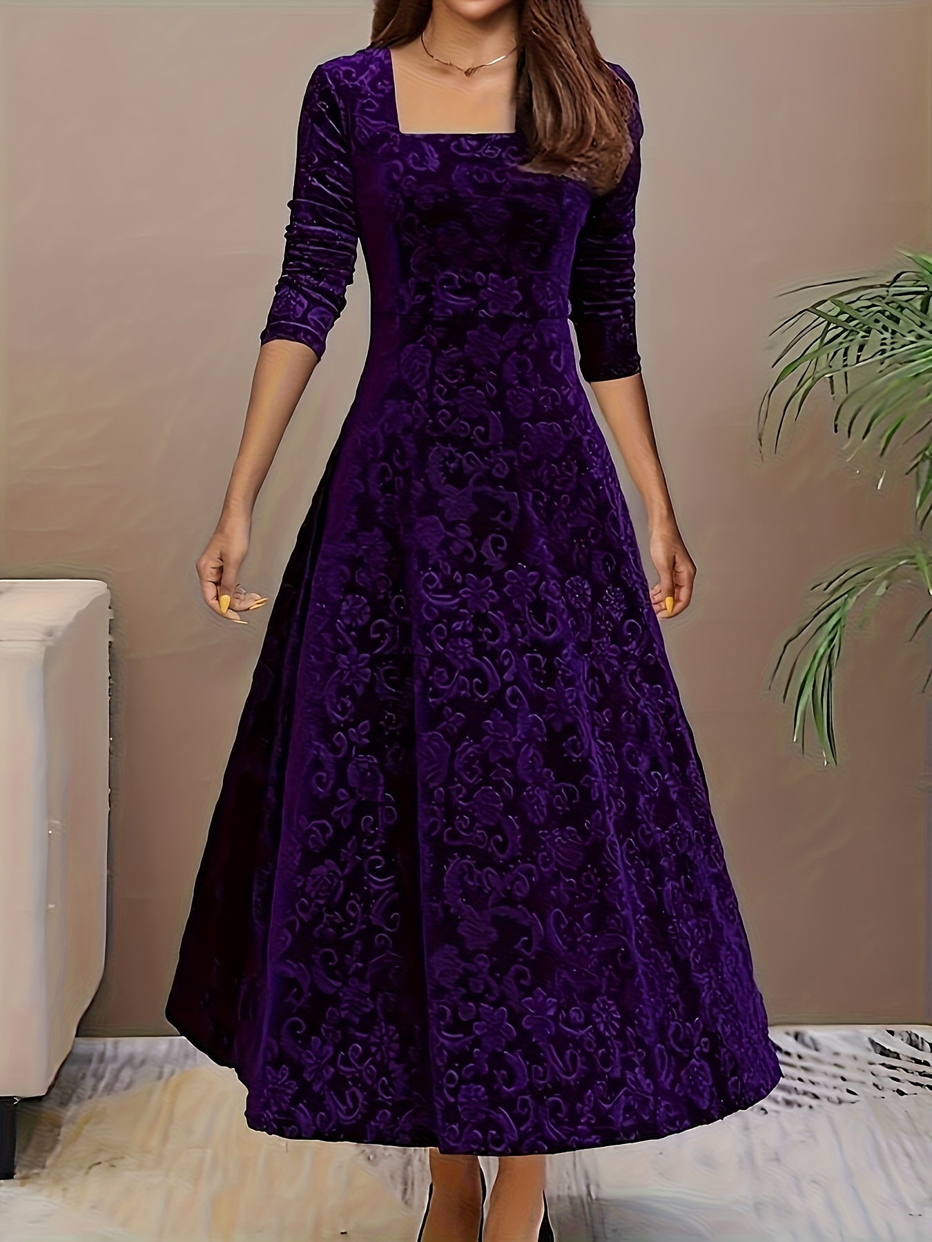 Bella Women's Midi Dress | Floral Velvet Elegance 2
