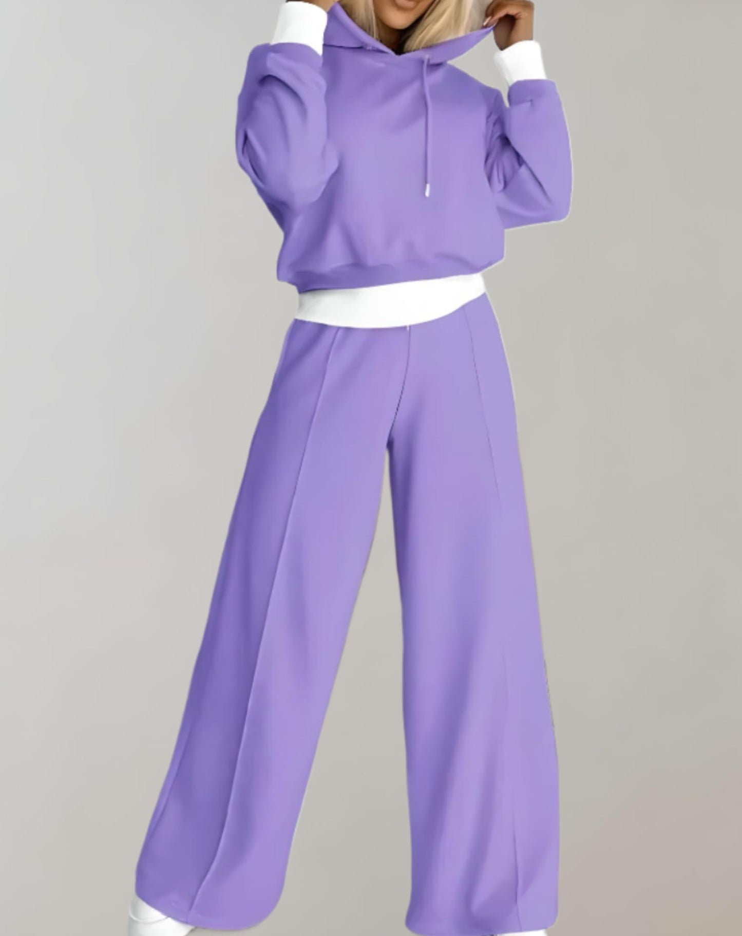 Breezy Women's Tracksuit Set | Casual Fit, Wide-Leg Design 1