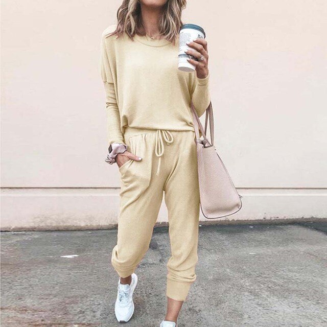 Cathy Women's Loungewear Set | Soft Fabric, Relaxed Fit 4