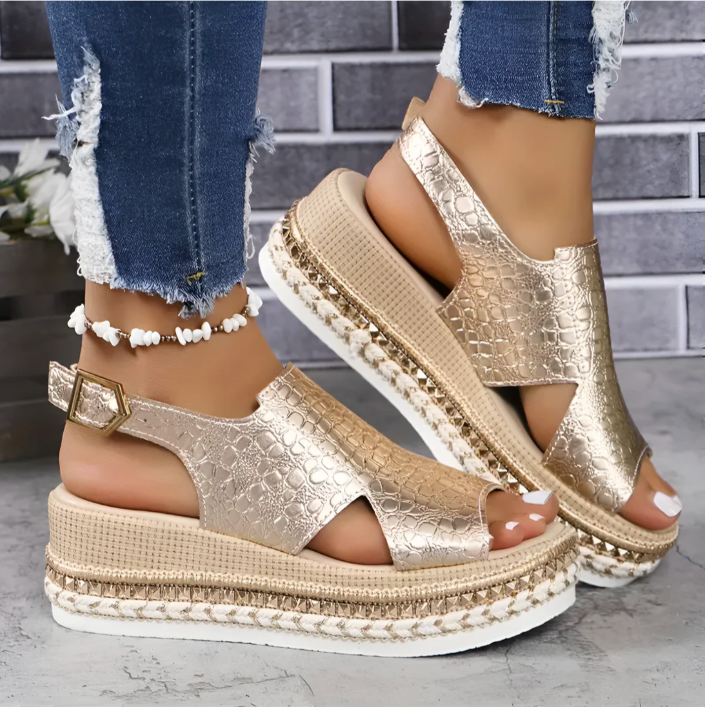 Chloé Women's Sandals | Italian Leather, Elegant Comfort 0