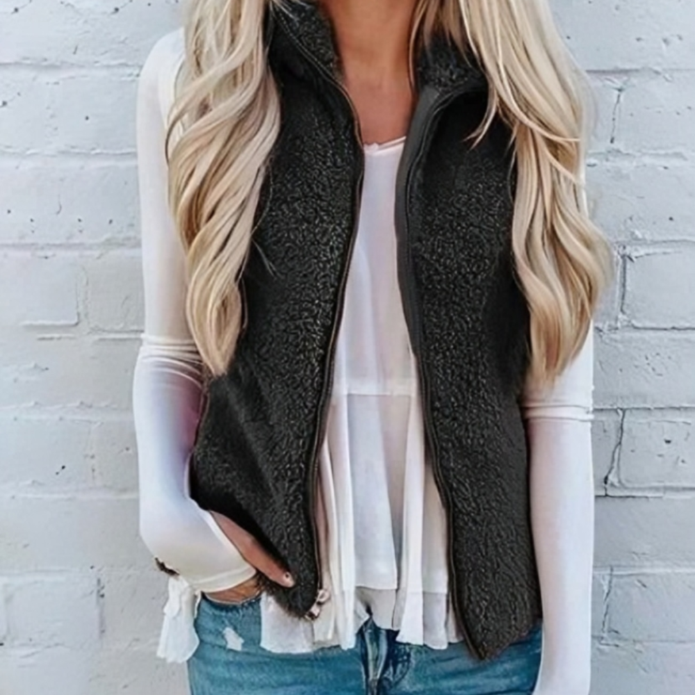 Coco Women's Vest | Practical Zipper Design, Versatile Style 3