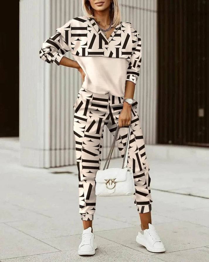 Cora Women's Tracksuit | Breathable Fabric, Modern Fit 0