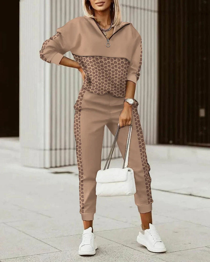 Cora Women's Tracksuit | Breathable Fabric, Modern Fit 2