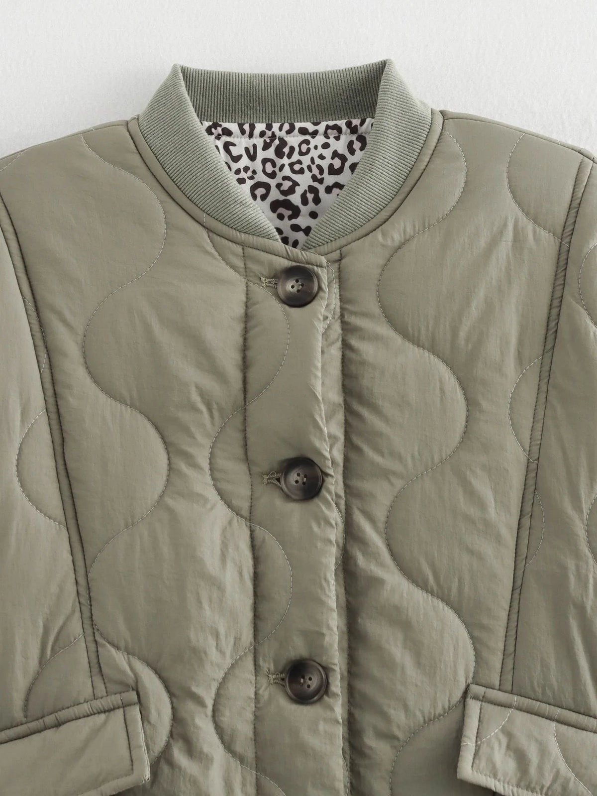 Elara Women's Coat | Leopard Lining, Comfortable Fit 4