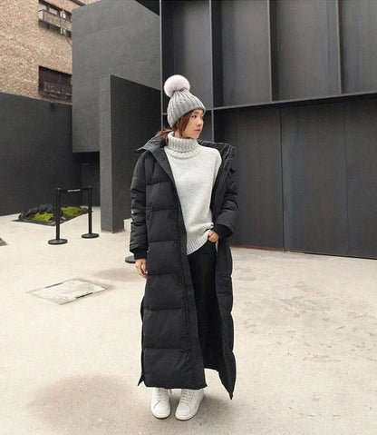Evelyn Women's Winter Jacket | Windproof, Elegant Design 4
