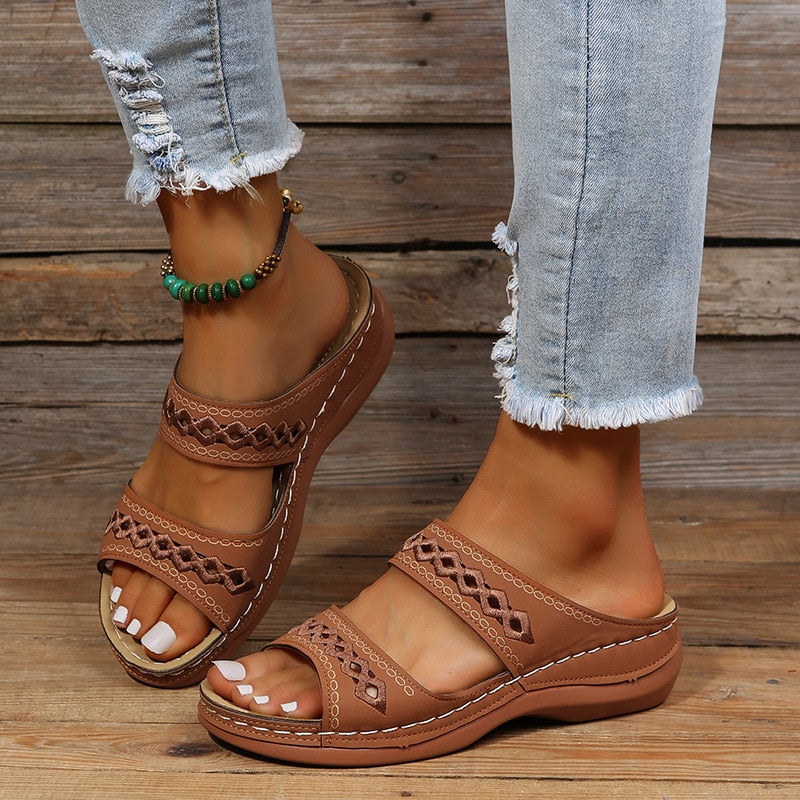 Fina Women's Flat Sandals | Comfortable Support, Casual Style 2