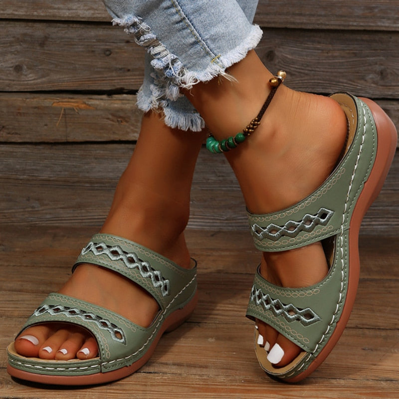 Fina Women's Flat Sandals | Comfortable Support, Casual Style 3