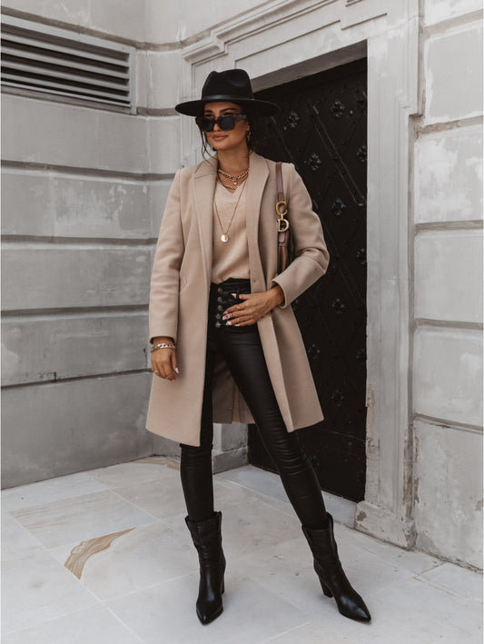 Fiona Women's Coat | Tailored Elegance, Warm and Versatile 1