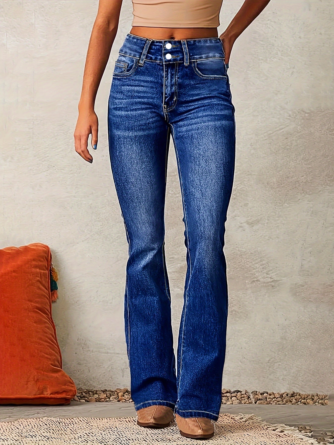 Gina Women's High-Waisted Flared Jeans | Vintage-Inspired Elegance 3