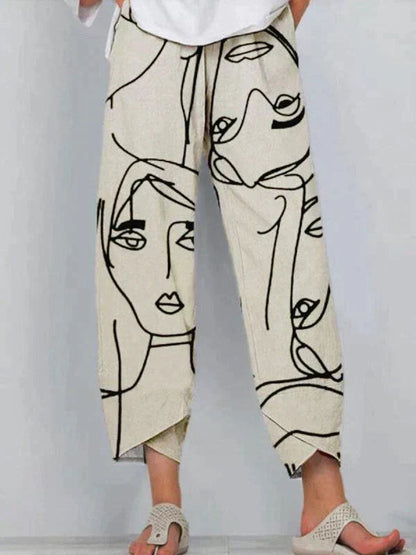 Gina Women's Shorts | Graphic Print, Relaxed Fit 0