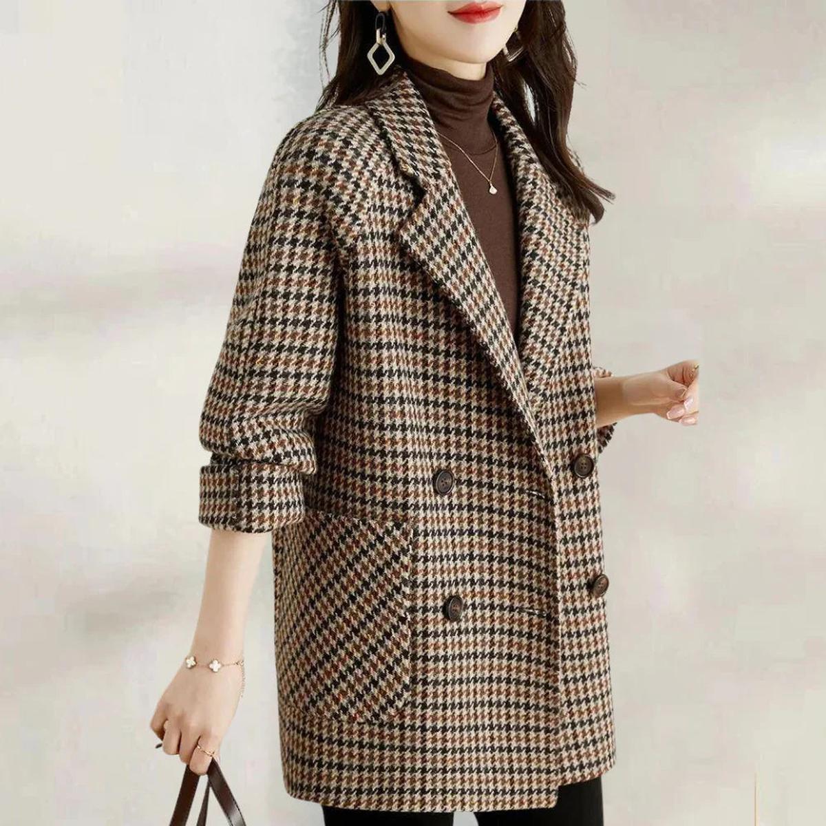 Holly Women's Winter Coat | Elegant Checked Design 2
