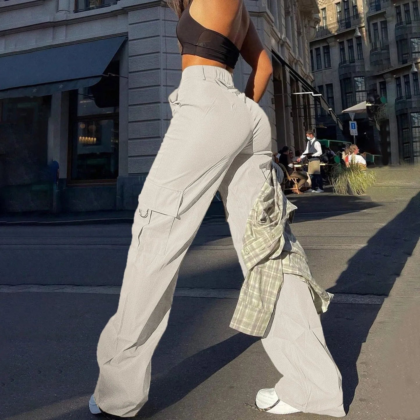 Jade Women's Cargo Trousers | High-Waist, Relaxed Fit 2