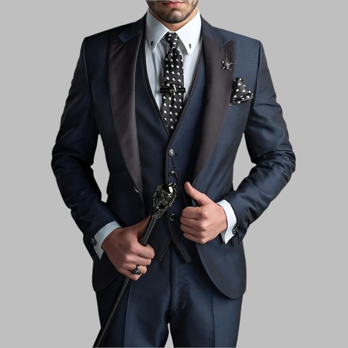 Jasper Men's Suit | Tailored Three-Piece Wedding Ensemble 4