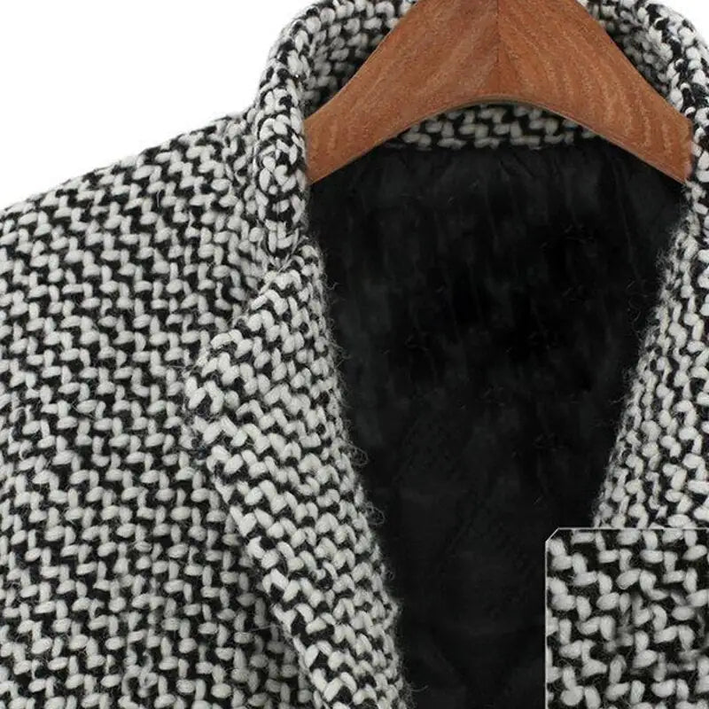 Kara Women's Coat | Houndstooth Pattern, Tailored Fit 3