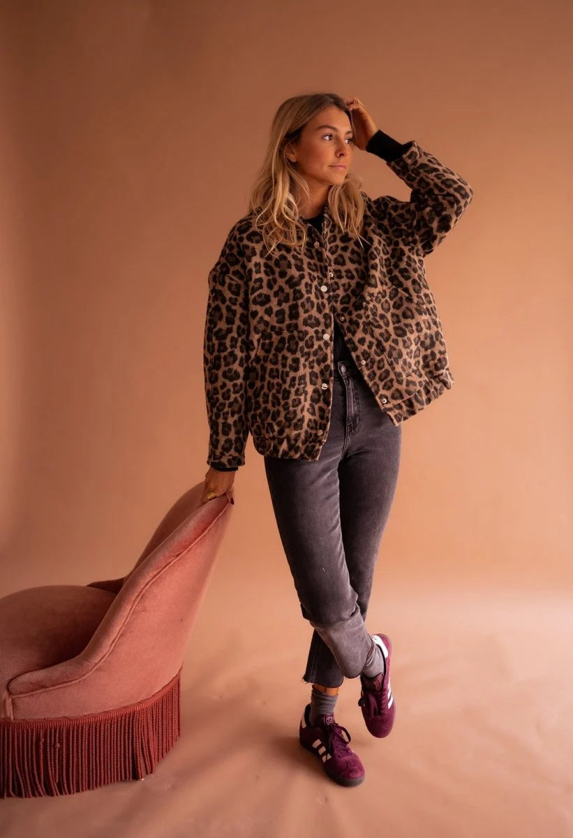 Liora Women's Quilted Jacket | Oversized Leopard Print, Snap Front 3