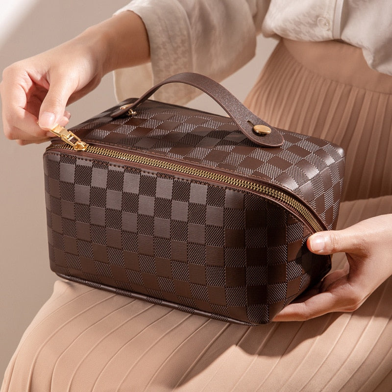 Luxe Toiletry Bag | Stylish Check Pattern, Travel Essential 6