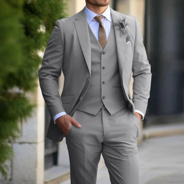 Max Men's Suit | Three-Piece Wedding Ensemble, Classic Fit 5