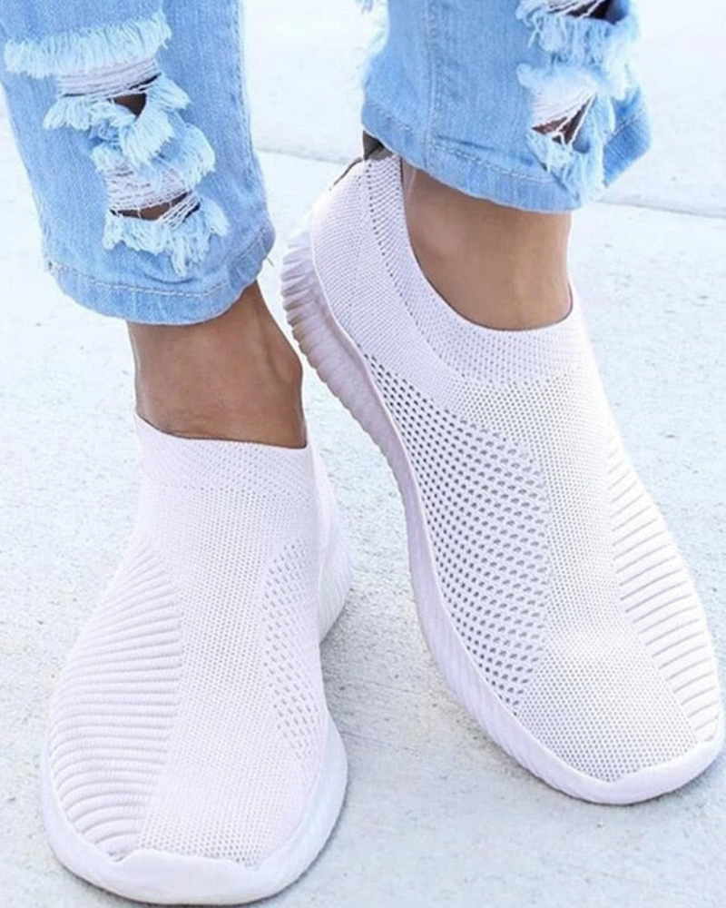 Olivia Women's Running Sneakers | Flexible Knit Design 3