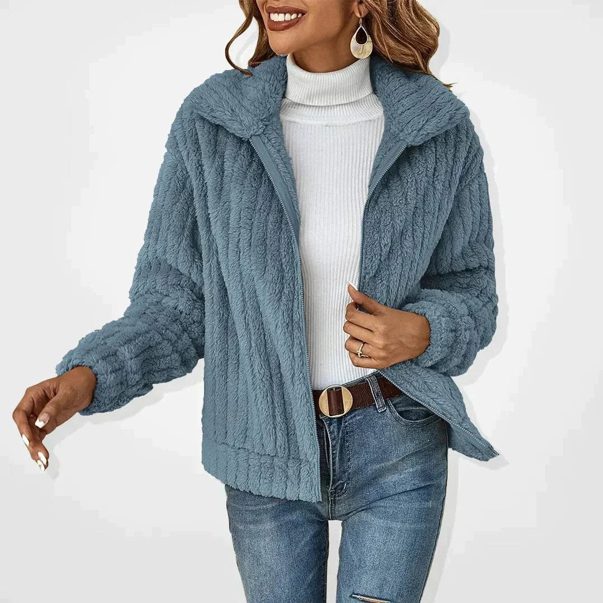Olwen Women's Quilted Jacket | Plush Fleece, Oversized Fit 2
