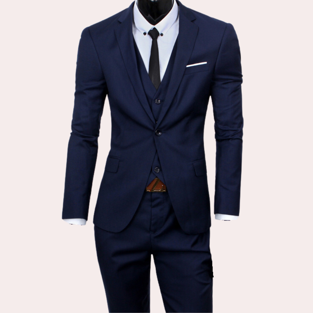Sleek Men's Suit | Slim Fit Three-Piece Wedding Ensemble 2
