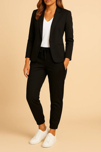Valentina Women's Suit | Tailored Elegance, Year-Round Wear 7