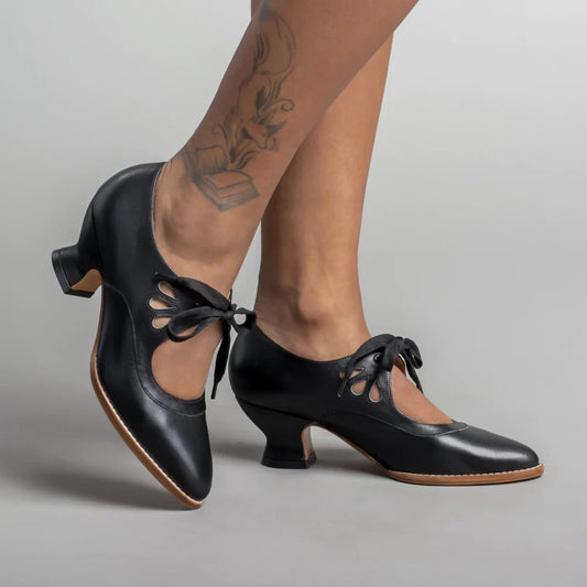 Vera Women's Closed Toe Shoes | Vintage Style, Everyday Comfort 0