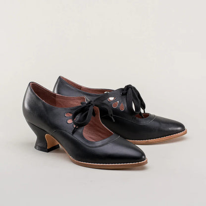 Vera Women's Closed Toe Shoes | Vintage Style, Everyday Comfort 1