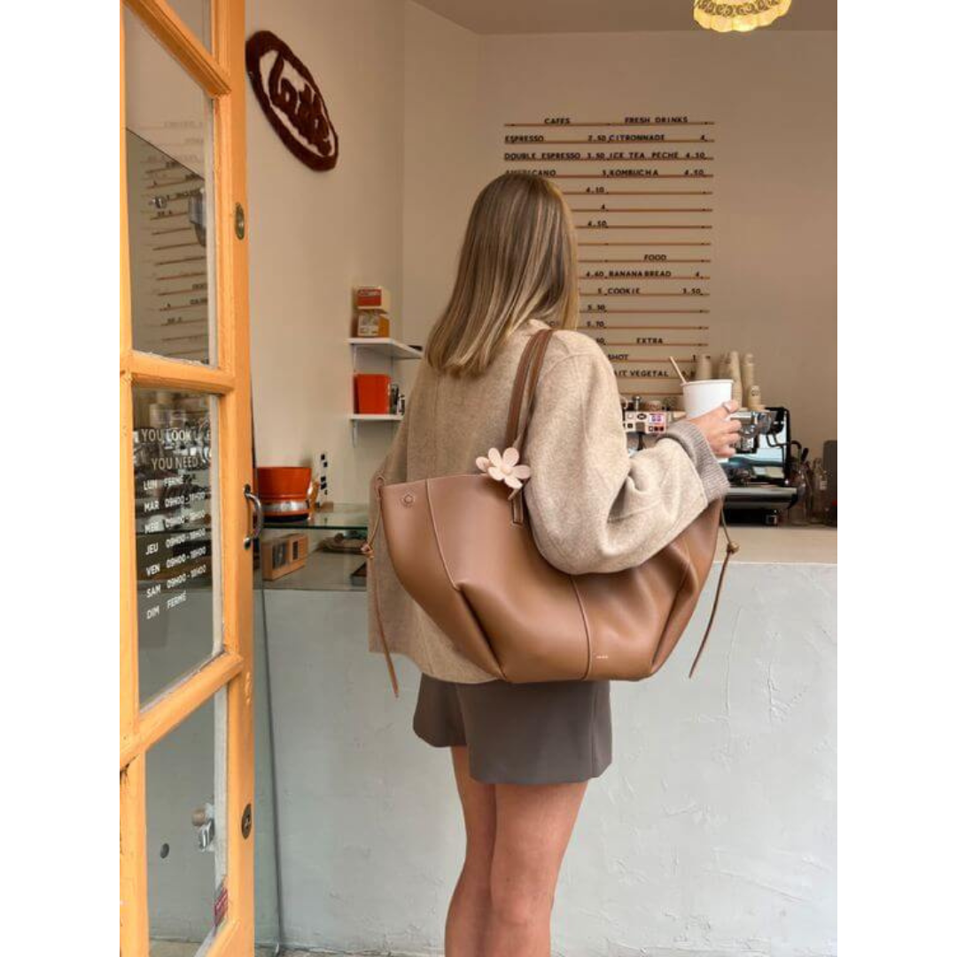 Vera Women's Shoulder Bag | Vintage Design, Spacious 2