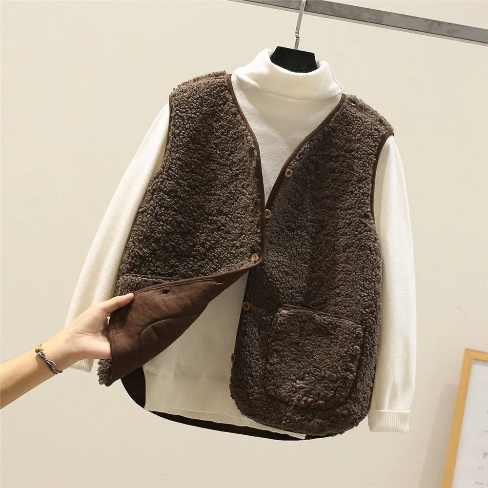 Willa Women's Gilet | Soft Fabric, Button Closure, Pockets 3