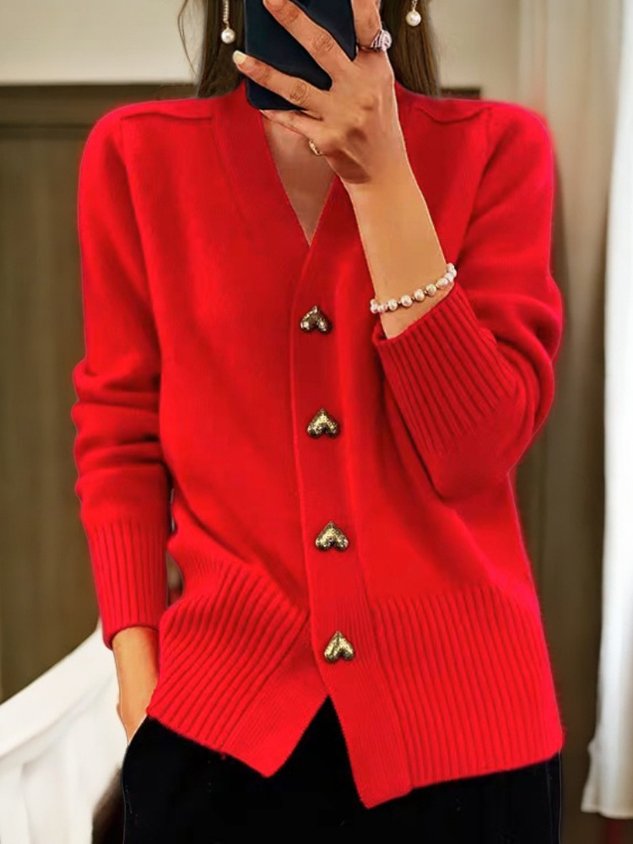 Willa Women's Long Cardigan | Cozy Warmth with Heart Buttons 4